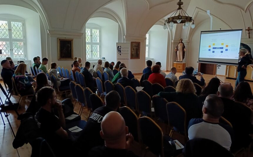 558971511_1098613432483985_2891087297196785157_n